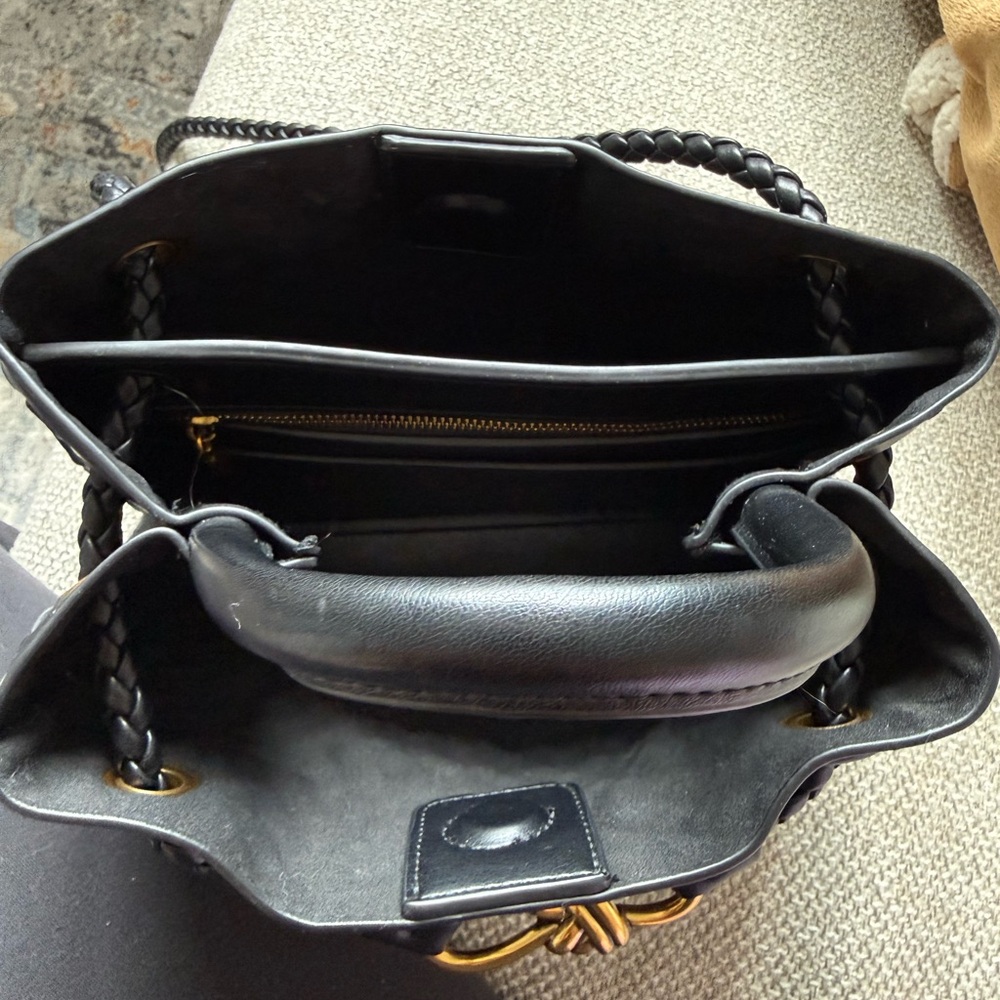 Black Bottega Andiamo Inspired Bag - Picture 6 of 11
